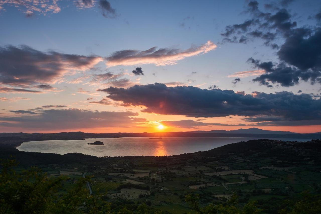 Alloggio Turistico Centro Storico Malatesta Montefiascone Exterior foto