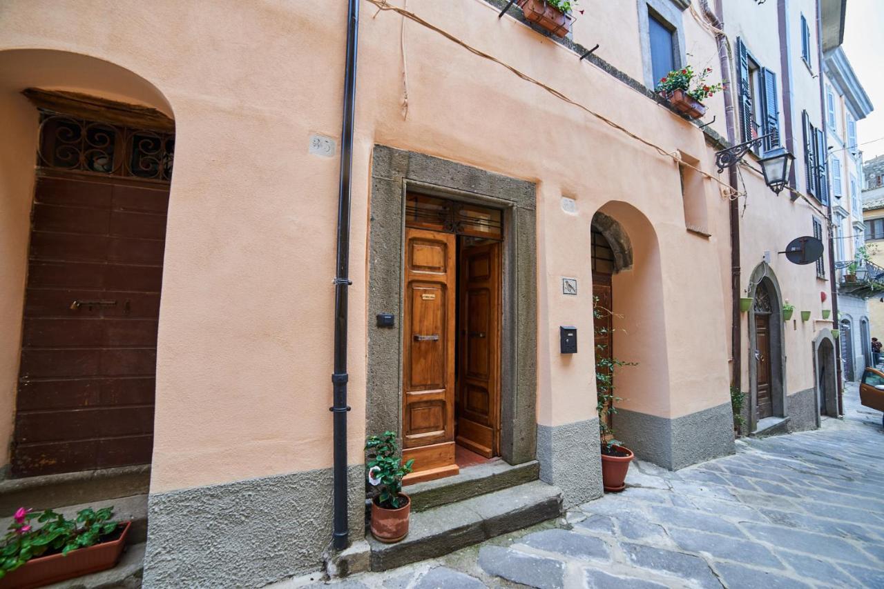 Alloggio Turistico Centro Storico Malatesta Montefiascone Exterior foto